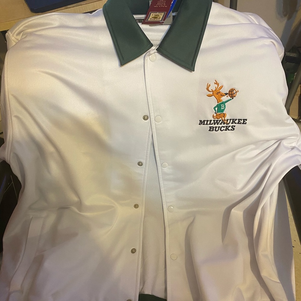 Hardwood Classic warmup basketball jacket